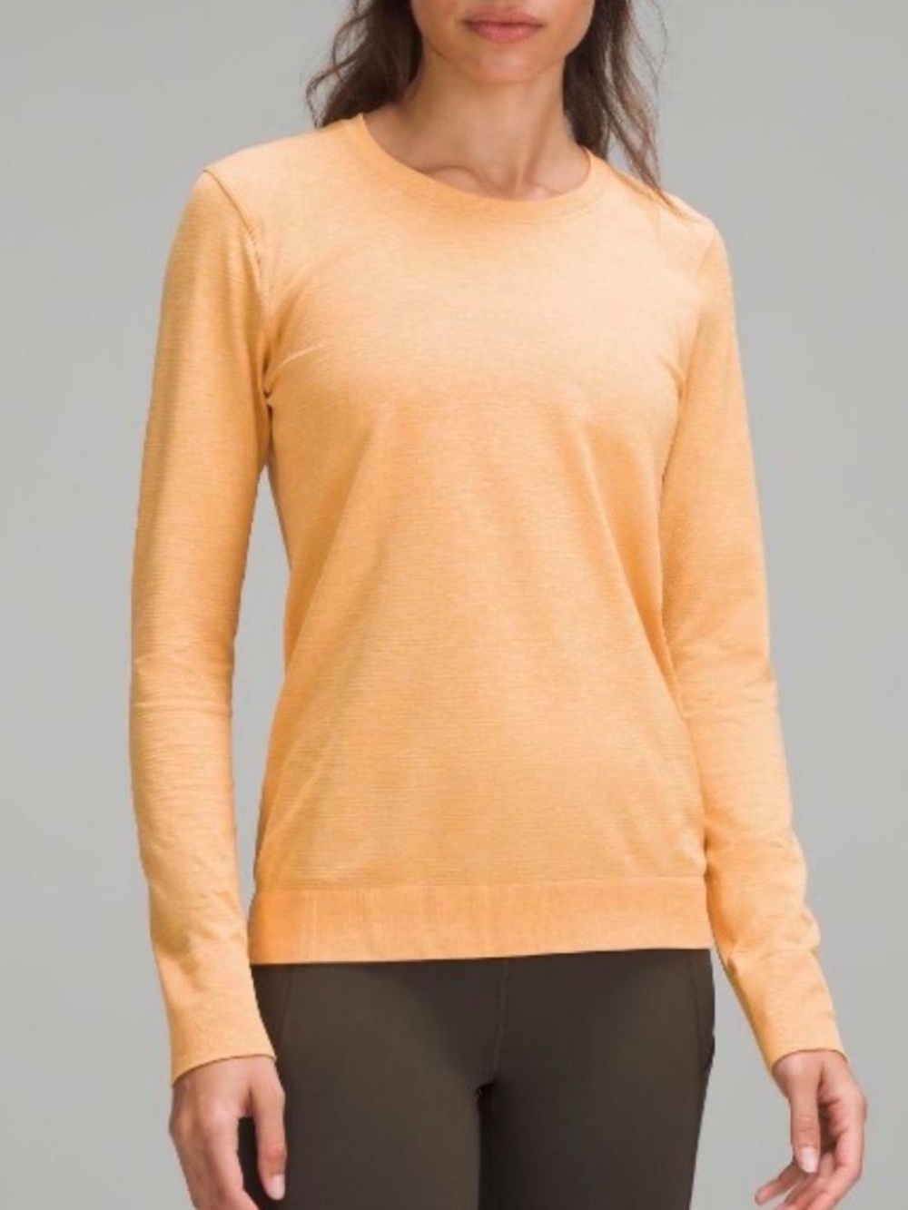 Lululemon top